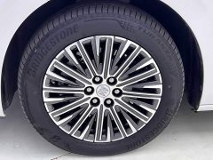 Buick GL8 New Energy Luxe Premium 7-Seater - ფოტო 11