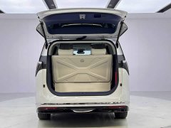 Buick GL8 New Energy Luxe Premium 7-Seater - ფოტო 9