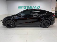 Tesla Model Y Rear-Wheel Drive - ფოტო 20