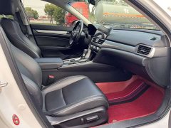 Honda Accord 260TURBO Luxury Edition - ფოტო 16