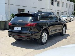 Volkswagen Touareg 2022 2.0TSI Ruishang Edition - ფოტო 13