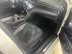 Toyota Camry 2.5G Luxury - ფოტო 9