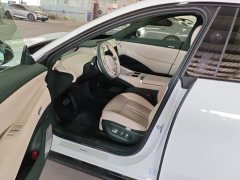 Xiaomi YU7 Four-Wheel Drive Max Edition - ფოტო 5