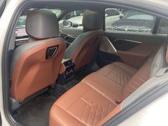 BMW i5 eDrive 35L Premium M Sport Package - ფოტო 10