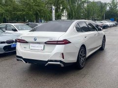 BMW i5 eDrive 35L Premium M Sport Package - ფოტო 6
