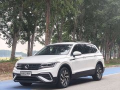 Volkswagen Tiguan L 330TSI Automatic Two-Wheel Drive Comfort Edition - ფოტო 1