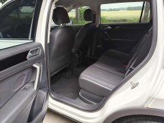 Volkswagen Tiguan L 330TSI Automatic Two-Wheel Drive Comfort Edition - ფოტო 12