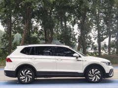 Volkswagen Tiguan L 330TSI Automatic Two-Wheel Drive Comfort Edition - ფოტო 4