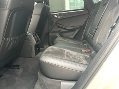 Porsche 2020 Macan 2.0T - ფოტო 10