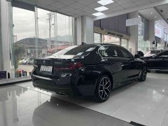 BMW 5 Series 2022 Facelift 530Li Luxury M Sport Package - ფოტო 7