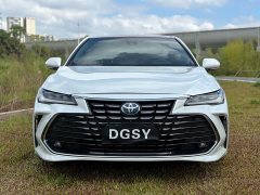 Toyota Avalon Hybrid 2.5L XLE Premium - ფოტო 2
