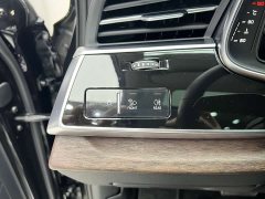 Audi Q7 55 TFSI quattro S line Sport - ფოტო 11