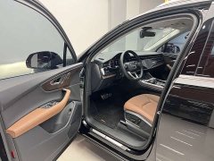 Audi Q7 55 TFSI quattro S line Sport - ფოტო 16