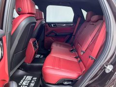 Porsche Cayenne New Energy 2022 Cayenne E-Hybrid 2.0T Platinum Edition - ფოტო 17