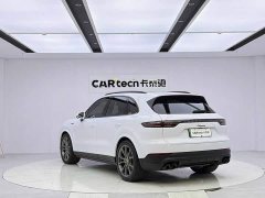 Porsche Cayenne New Energy 2022 Cayenne E-Hybrid 2.0T Platinum Edition - ფოტო 3