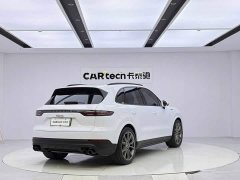 Porsche Cayenne New Energy 2022 Cayenne E-Hybrid 2.0T Platinum Edition - ფოტო 5