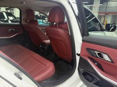 BMW 3 Series 325i M Sport Package - ფოტო 18