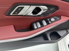 BMW 3 Series 325i M Sport Package - ფოტო 7