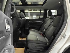 Jeep Grand Commander 2020 2.0T FWD Leading Edition - ფოტო 11