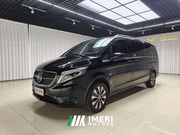 Mercedes-Benz Vito 2.0T Business Edition 7-Seater