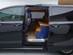 Toyota Sienna 2.5L Hybrid Comfort Edition - ფოტო 19