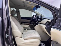 Buick GL8 2022 Land Executive Cabin 652T Luxury - ფოტო 17
