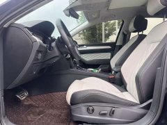 Volkswagen Magotan 2 Million Units Commemorative Edition 330TSI DSG Luxury - ფოტო 9