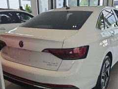 Volkswagen Sagitar Facelift 30 Million Units Select Edition 300TSI DSG Excellence Version - ფოტო 4