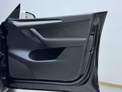 Tesla Model Y High Performance All-Wheel Drive - ფოტო 15