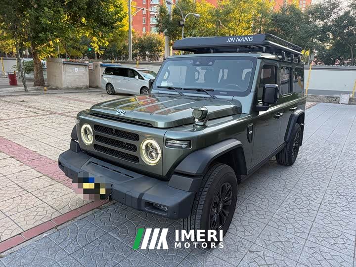 Mercedes-Benz Explorer 2.0T Adventure Edition