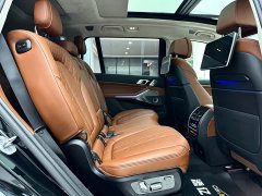 BMW X7 xDrive40i Executive M Sport Package - ფოტო 13