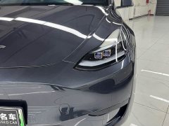 Tesla Model Y Rear-Wheel Drive - ფოტო 4
