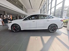 BMW M235L - ფოტო 10