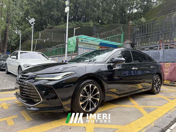 Toyota Avalon 2.0L Luxury Edition - ავტომობილი ჩინეთიდან