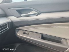 Volkswagen Golf 2021 280TSI DSG Pro - ფოტო 17