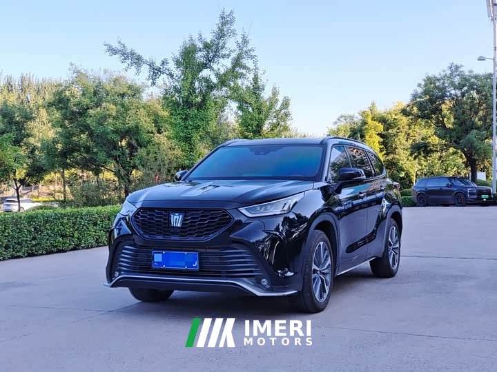 Toyota Crown Venza 2.5L HEV AWD Premium - ავტომობილი ჩინეთიდან