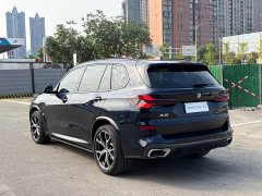 BMW X5 xDrive 30Li M Sport Luxury Night Edition Package - ფოტო 6
