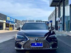 Lexus ES 200 Premium Edition - ფოტო 2