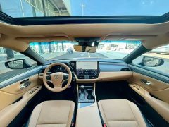 Lexus ES 200 Premium Edition - ფოტო 5