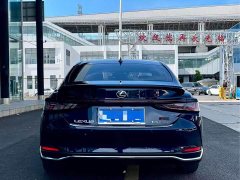Lexus ES 200 Premium Edition - ფოტო 8