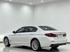 BMW 5 Series 530Li Luxury Edition Premium Package - ფოტო 4