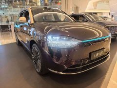 AITO M9 Extended Range Ultra 6-Seater - ფოტო 3