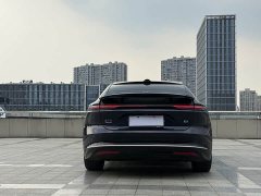 NIO ET9 102kWh Launch Limited Edition - ფოტო 6
