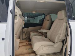 Buick GL8 Land Executive Cabin 652T Luxury - ფოტო 13