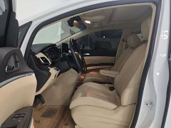 Buick GL8 Land Executive Cabin 652T Luxury - ფოტო 4