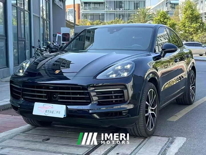 Porsche Cayenne Coupé 3.0T - car from China