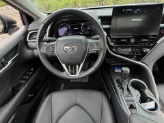 Toyota Camry 2.5G Luxury - ფოტო 12