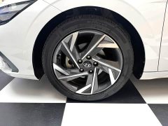 Hyundai Elantra 1.5L CVT Luxury - ფოტო 4