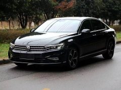 Volkswagen Magotan 2 Million Units Commemorative Edition 330TSI DSG Leading Version - ფოტო 1