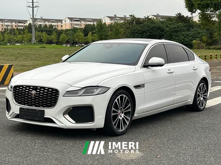 Jaguar XFL 2.0T P250 Two-Wheel Drive Premium Luxury Edition